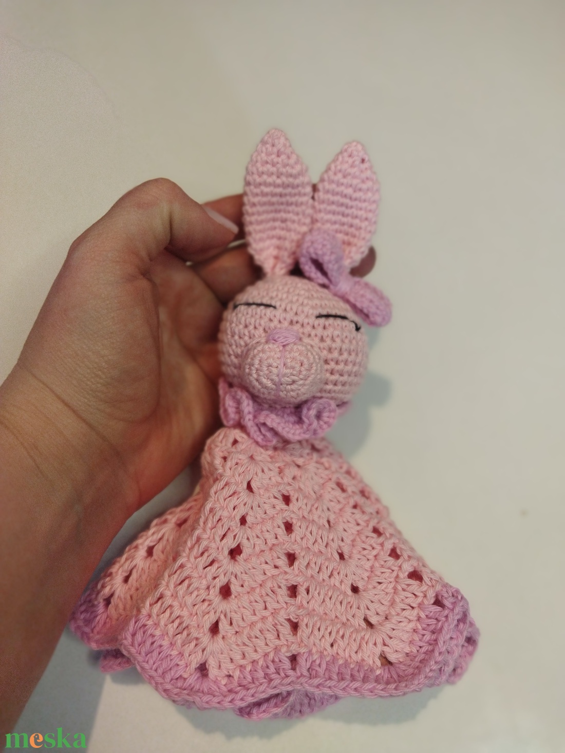 Horgolt nyuszis szundipajti, 25 cm - játék & sport - plüssállat & játékfigura - nyuszi - Meska.hu