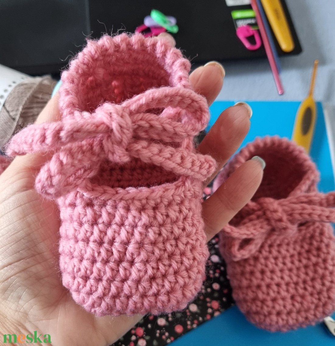 Babacipő - baba - mama - babaruházat - babacipő - Meska.hu