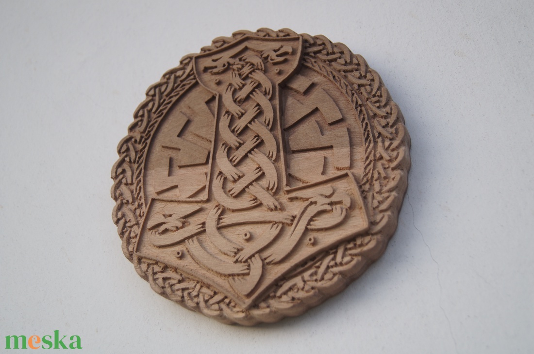 Mjölnir falidísz viking pöröly motívum diófából (15 cm) - otthon & életmód - dekoráció - fali és függő dekoráció - falra akasztható dekor - Meska.hu Mjölnir falidísz viking pöröly motívum diófából (15 cm) - otthon & életmód - dekoráció - fali és függő dekoráció - falra akasztható dekor - Meska.hu