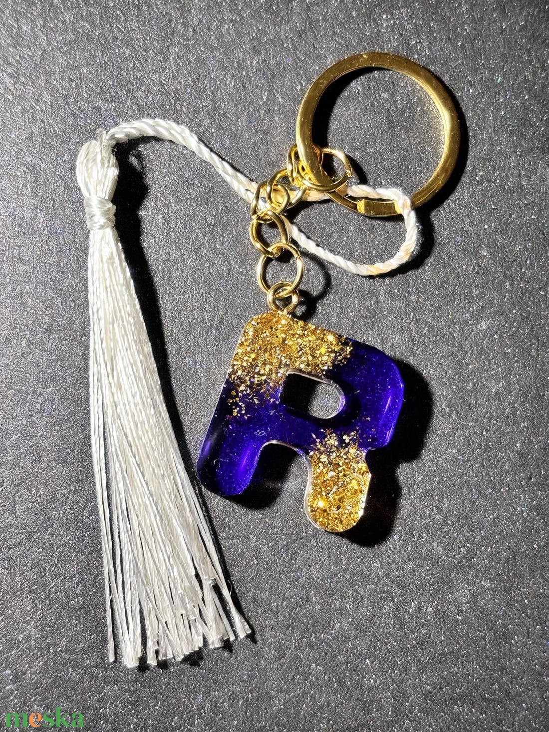 Személyre szabott betűs kulcstartó - táska & tok - kulcstartó & táskadísz - kulcstartó - Meska.hu