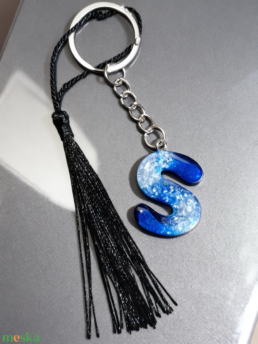 Személyre szabott betűs kulcstartó - táska & tok - kulcstartó & táskadísz - kulcstartó - Meska.hu