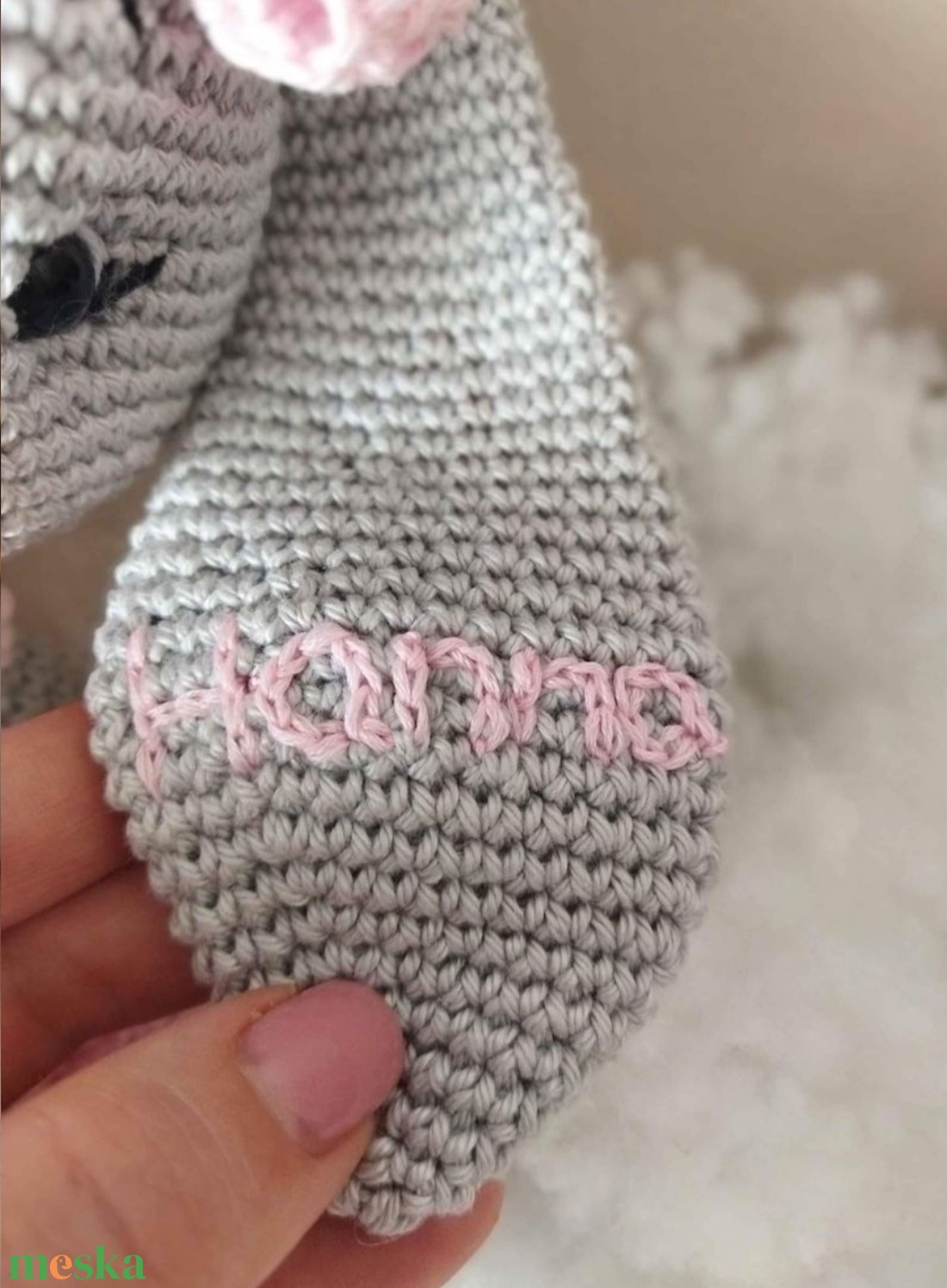 Horgolt nyuszi fülén névvel (30 cm) - játék & sport - plüssállat & játékfigura - nyuszi - Meska.hu