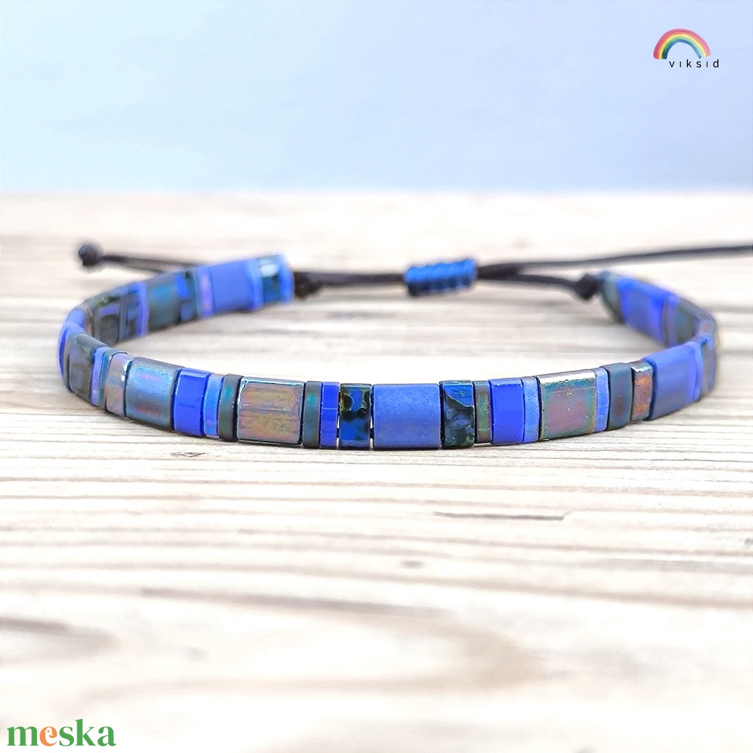 Selymes üveggyöngy karkötő - kék - ékszer - karkötő - gyöngyös karkötő - Meska.hu