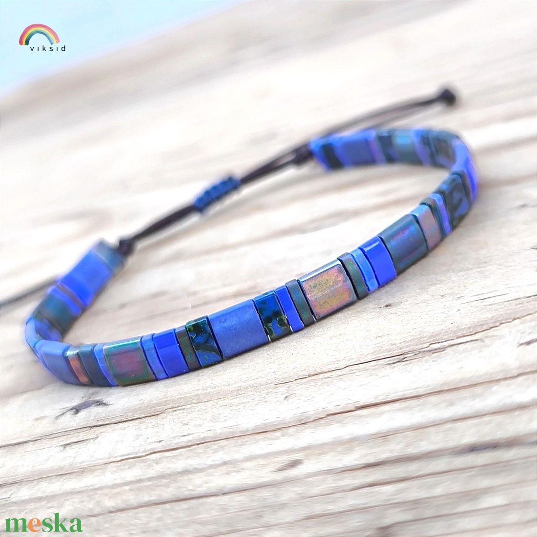 Selymes üveggyöngy karkötő - kék - ékszer - karkötő - gyöngyös karkötő - Meska.hu