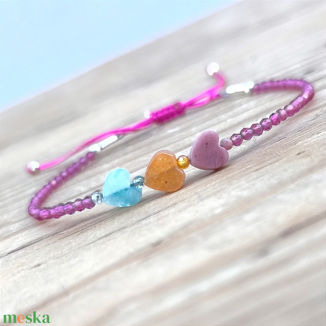 Pinky-szívecskék karkötő - ékszer - karkötő - charm karkötő - Meska.hu Pinky-szívecskék karkötő - ékszer - karkötő - charm karkötő - Meska.hu