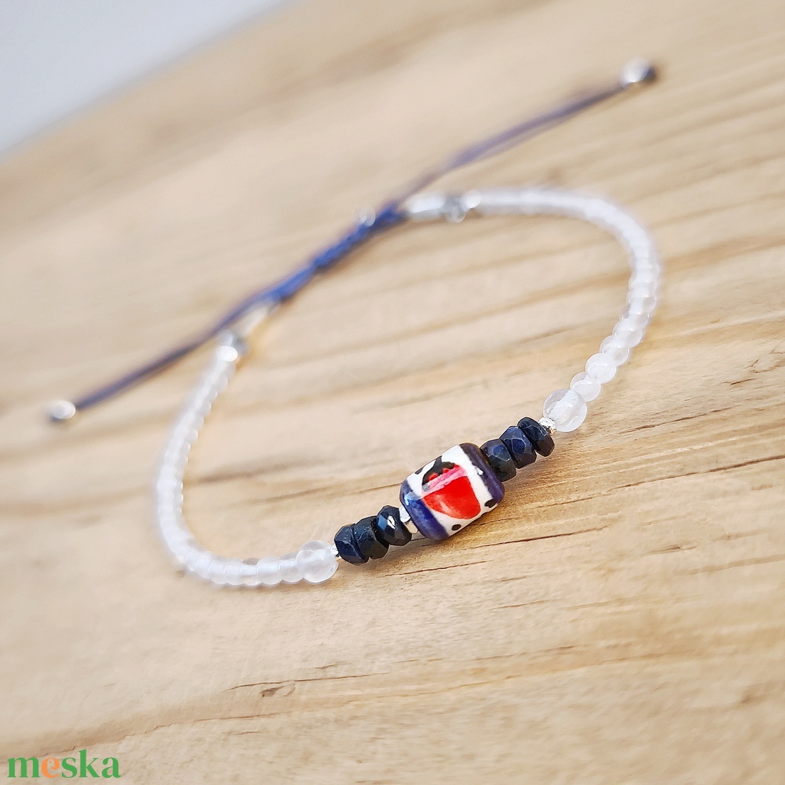 Kerámia és rózsakvarc karkötő - ékszer - karkötő - ásványkarkötő - Meska.hu