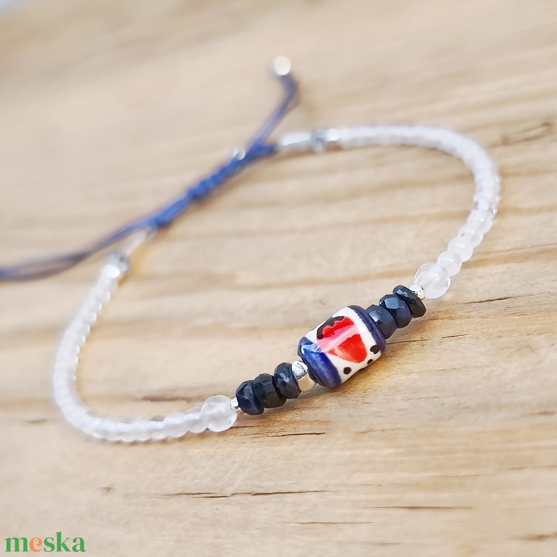 Kerámia és rózsakvarc karkötő - ékszer - karkötő - ásványkarkötő - Meska.hu