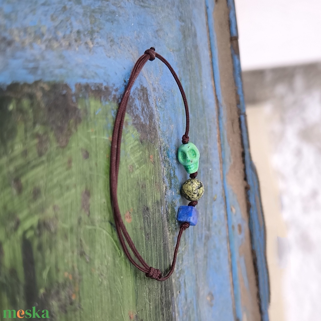 Koponya egyszál karkötő - ékszer - karkötő - karkötő medállal - Meska.hu