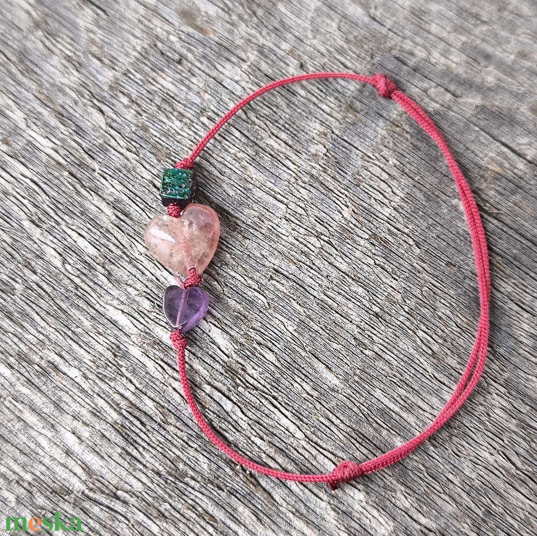 Szívecském egyszál karkötő - ékszer - karkötő - karkötő medállal - Meska.hu