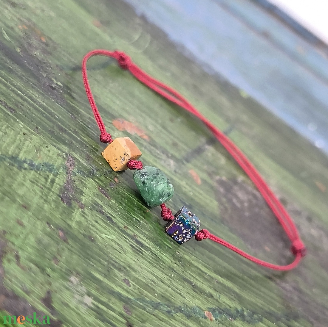 Ásvány egyszál karkötő - ékszer - karkötő - karkötő medállal - Meska.hu