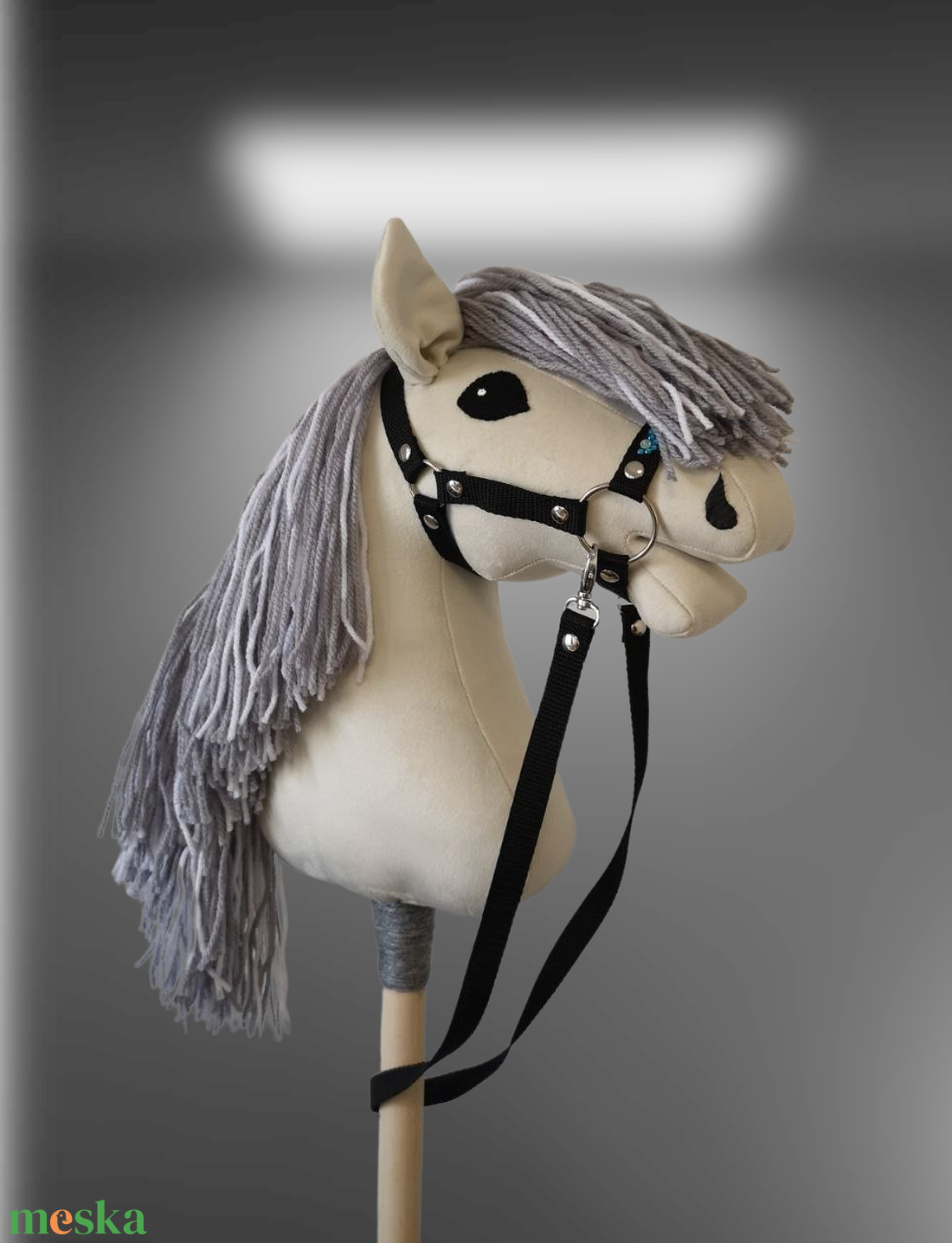 Hobby Horse Csatak kötőfékkel kantárral. - játék & sport - sport és kikapcsolódás - lovaglás - Meska.hu Hobby Horse Csatak kötőfékkel kantárral. - játék & sport - sport és kikapcsolódás - lovaglás - Meska.hu