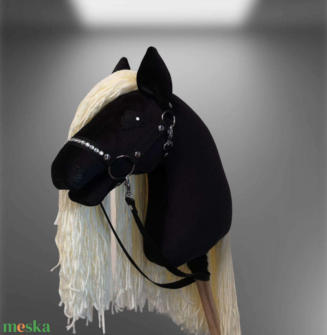 Hobby Horse  Hurrican kötőfékkel kantárral. - játék & sport - sport és kikapcsolódás - lovaglás - Meska.hu Hobby Horse  Hurrican kötőfékkel kantárral. - játék & sport - sport és kikapcsolódás - lovaglás - Meska.hu