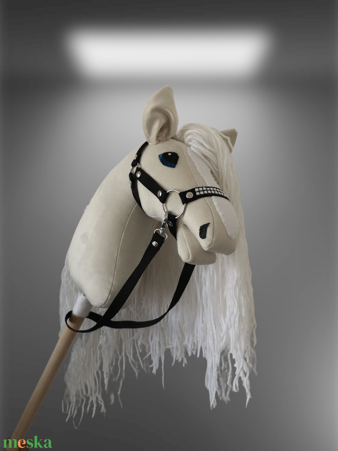 Hobby Horse Crystal kötőfékkel kantárral. - játék & sport - sport és kikapcsolódás - lovaglás - Meska.hu Hobby Horse Crystal kötőfékkel kantárral. - játék & sport - sport és kikapcsolódás - lovaglás - Meska.hu
