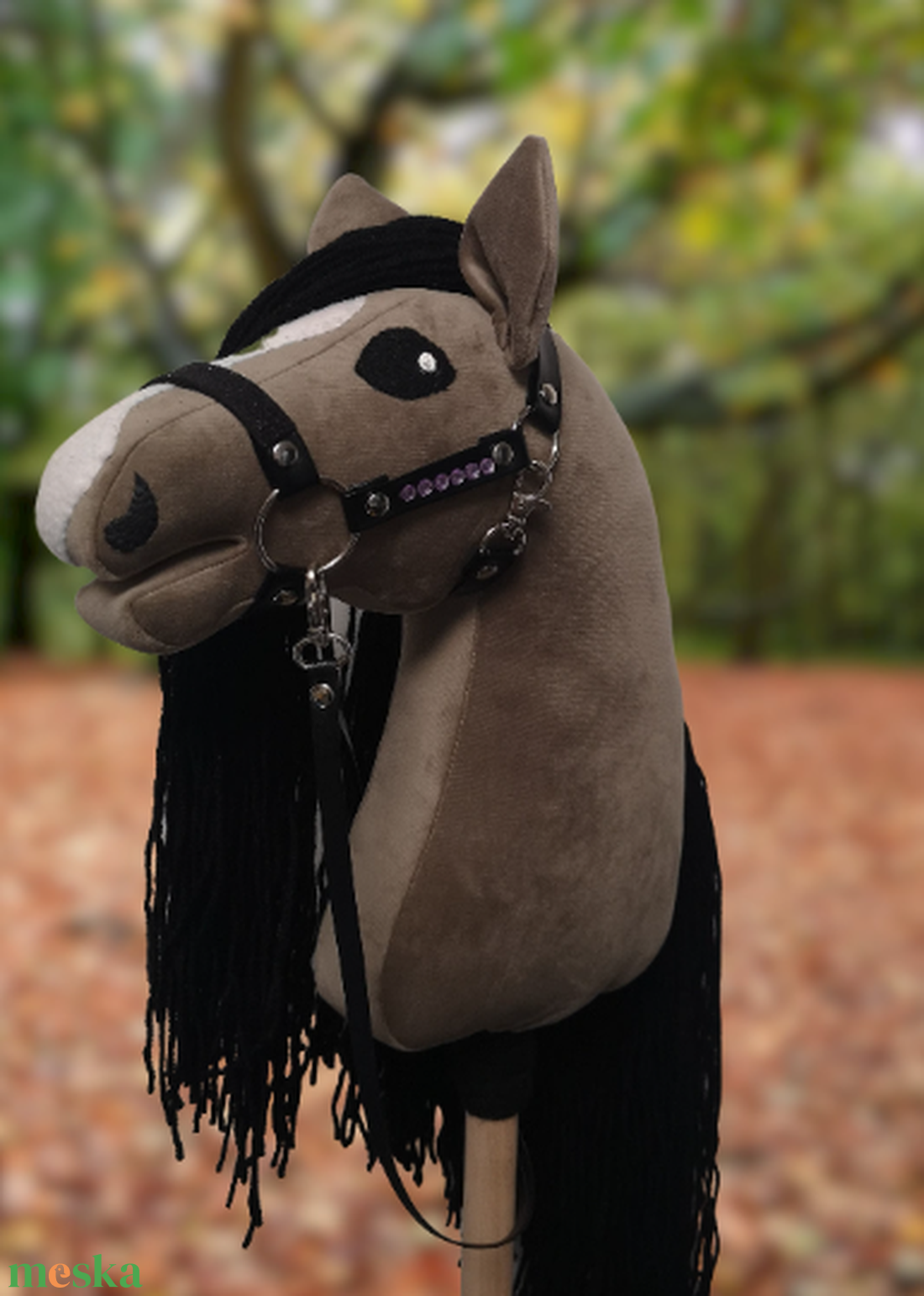 Hobby Horse Berlin kötőfékkel kantárral. - játék & sport - sport és kikapcsolódás - lovaglás - Meska.hu Hobby Horse Berlin kötőfékkel kantárral. - játék & sport - sport és kikapcsolódás - lovaglás - Meska.hu