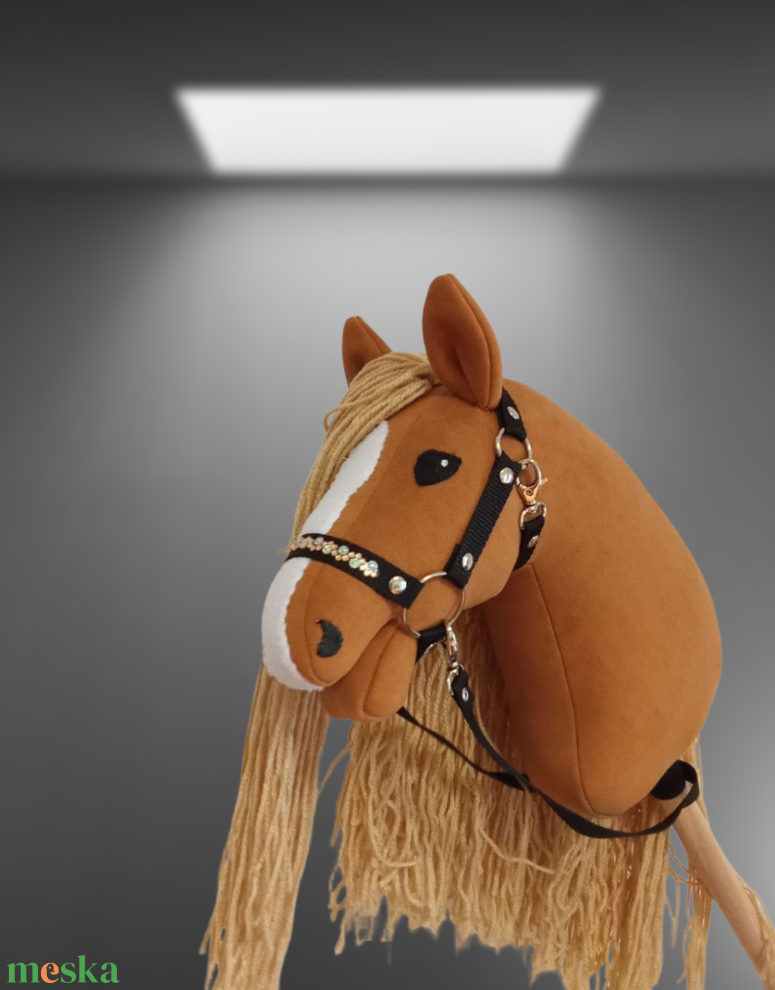 Hobby Horse Rover kötőfékkel kantárral. - játék & sport - plüssállat & játékfigura - ló - Meska.hu Hobby Horse Rover kötőfékkel kantárral. - játék & sport - plüssállat & játékfigura - ló - Meska.hu