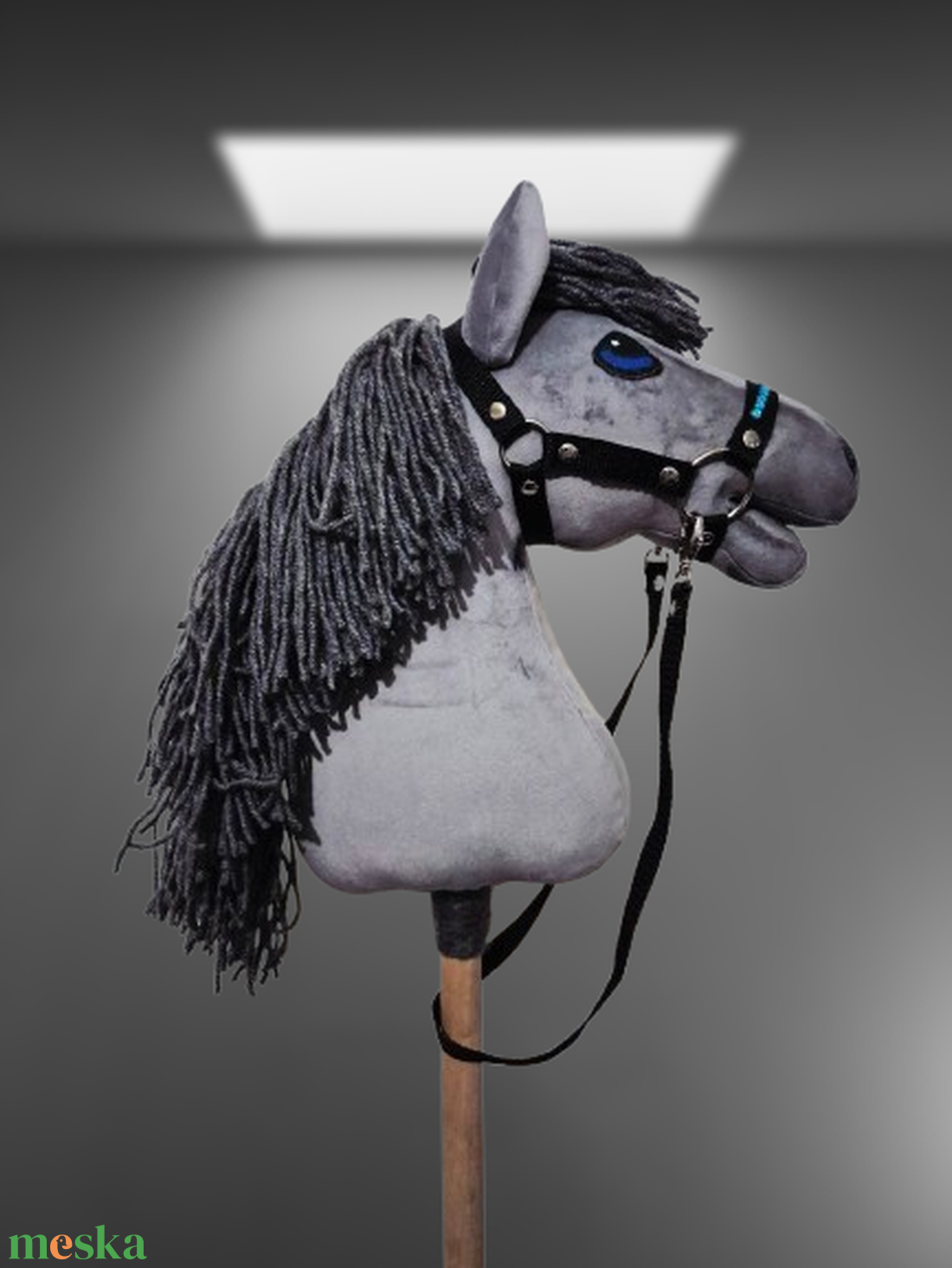 Hobby Horse Smokey  kötőfékkel kantárral. - játék & sport - plüssállat & játékfigura - ló - Meska.hu