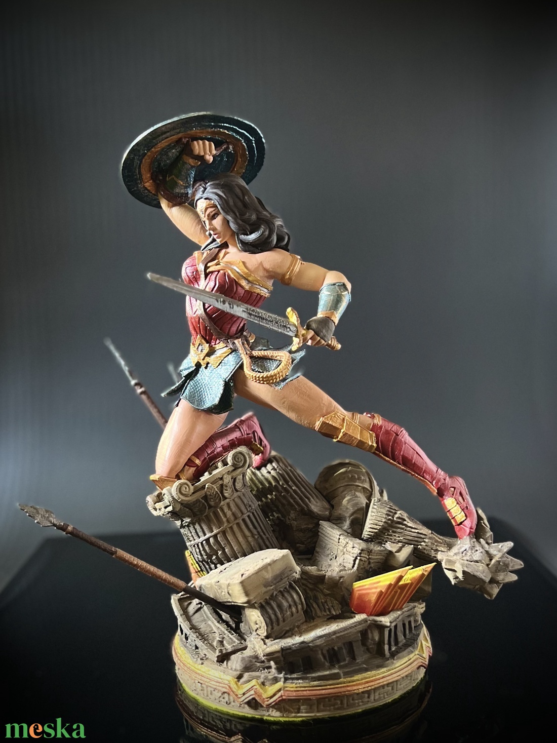 Wonder woman dioráma - otthon & életmód - dekoráció - dekoratív figurák és szobrok - Meska.hu