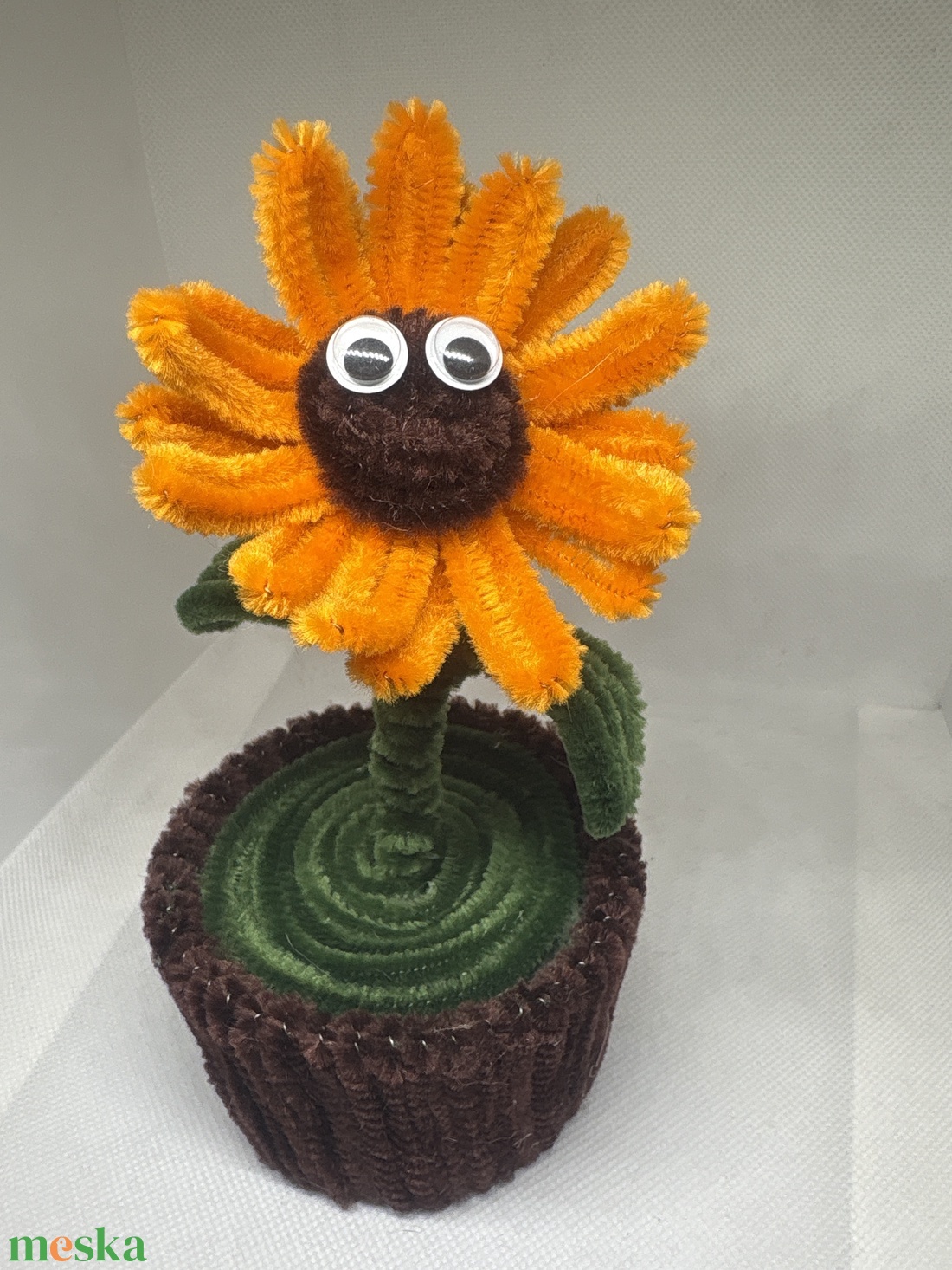 Zsenília virágocska, asztaldísz - otthon & életmód - dekoráció - virágdísz és tartó - csokor & virágdísz - Meska.hu