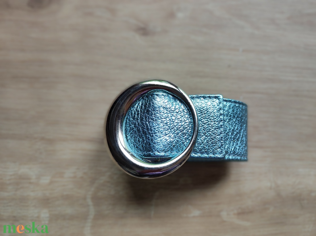 Női bőr karkötő  - ékszer - karkötő - karperec - Meska.hu