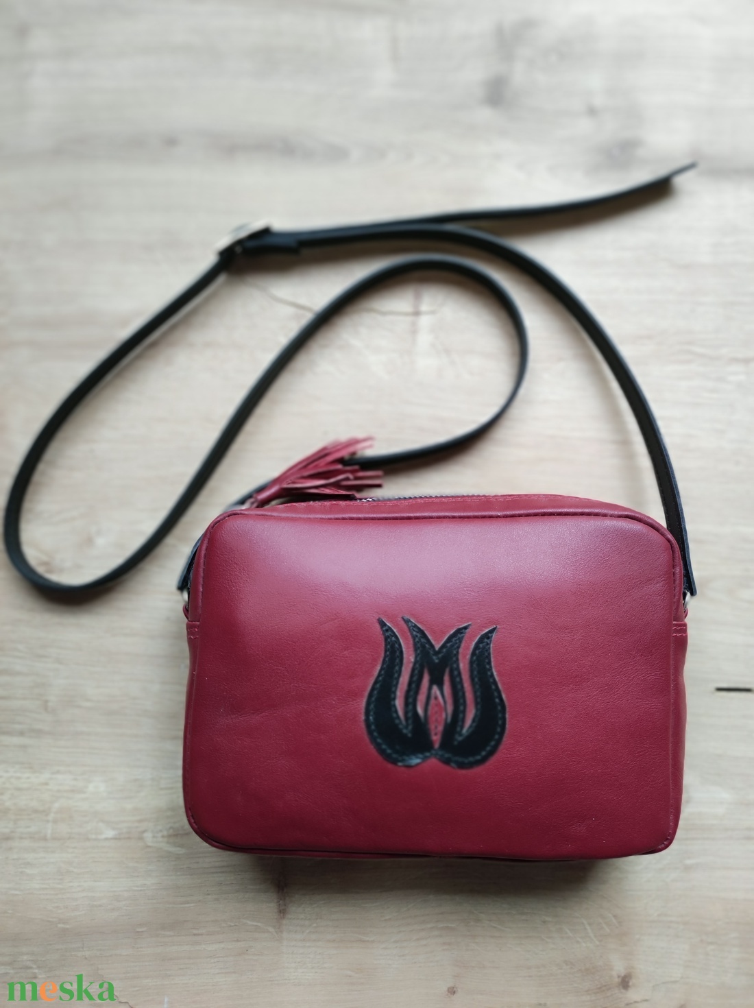 Női bőr táska - táska & tok - kézitáska & válltáska - vállon átvethető táska - Meska.hu