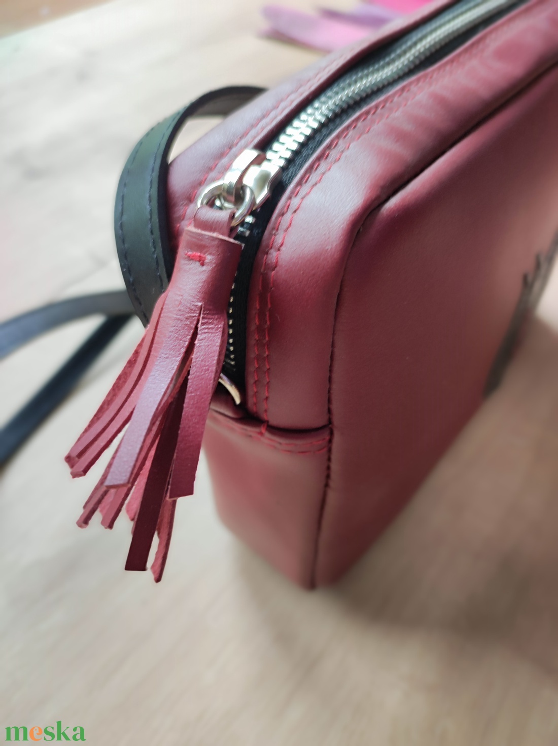 Női bőr táska - táska & tok - kézitáska & válltáska - vállon átvethető táska - Meska.hu