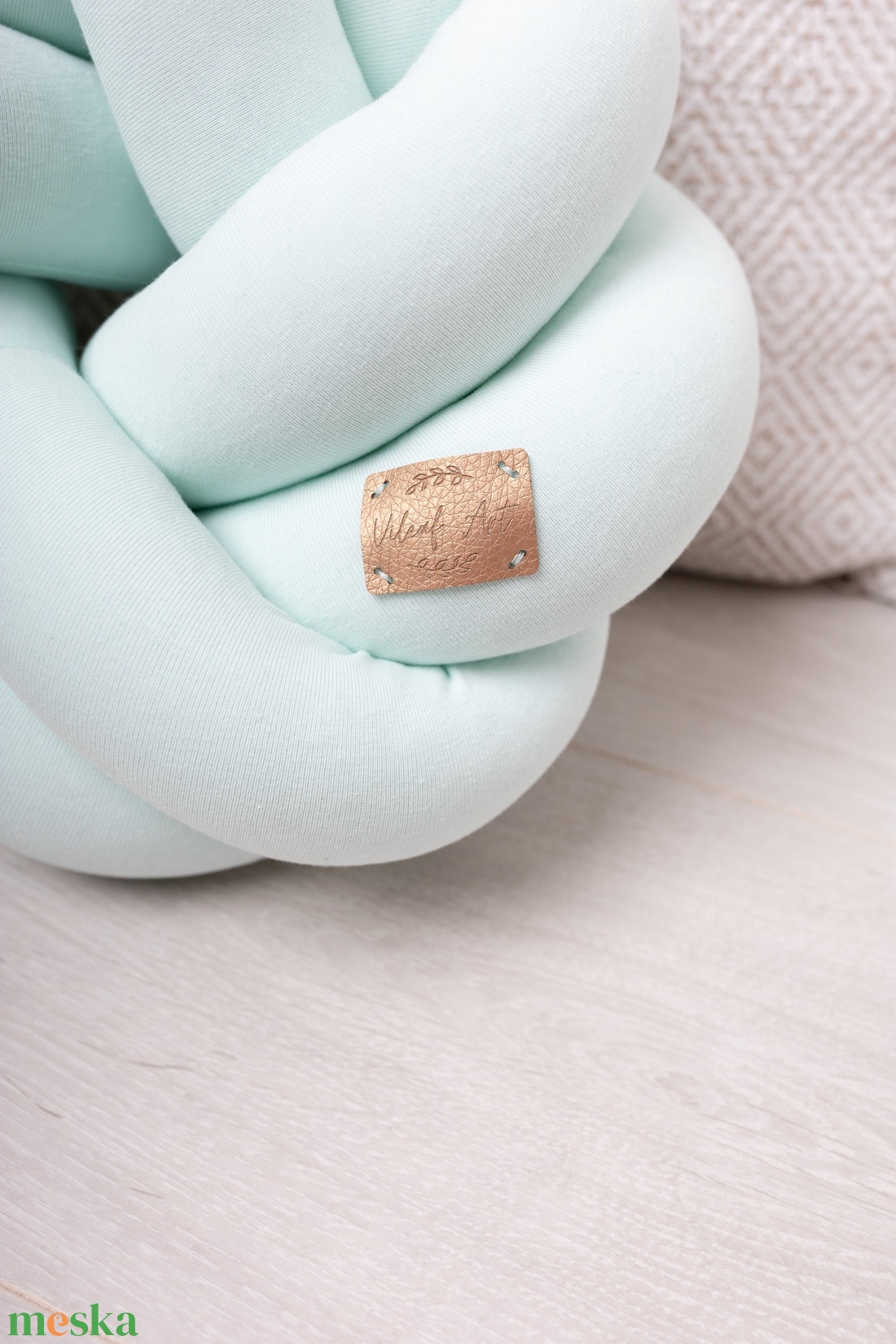 Fonott párna (halvány menta) VP08 - otthon & életmód - lakástextil - párna & párnahuzat - Meska.hu