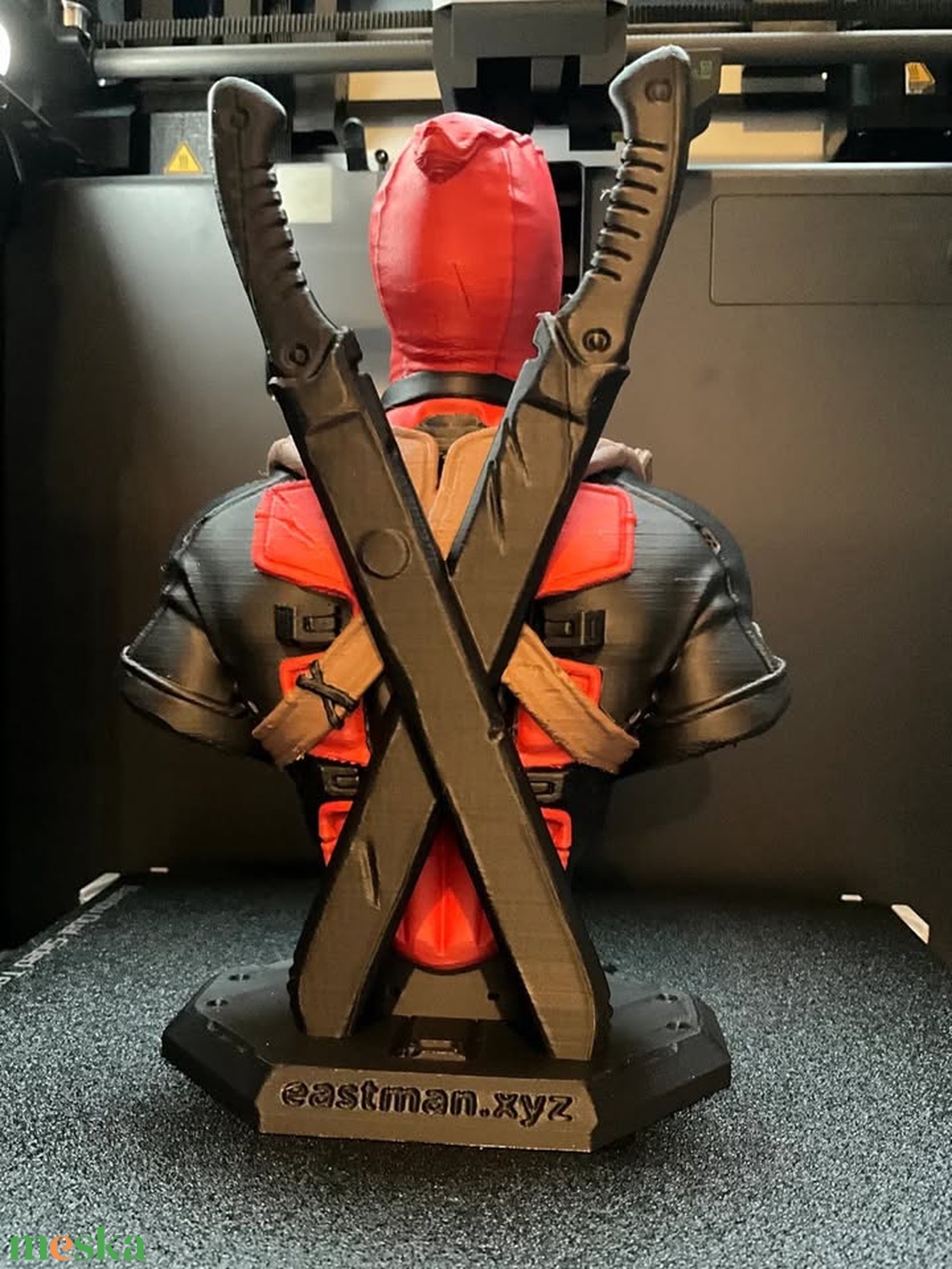 Színes Deadpool 25cm magasságú szobor - művészet - szobor - Meska.hu Színes Deadpool 25cm magasságú szobor - művészet - szobor - Meska.hu