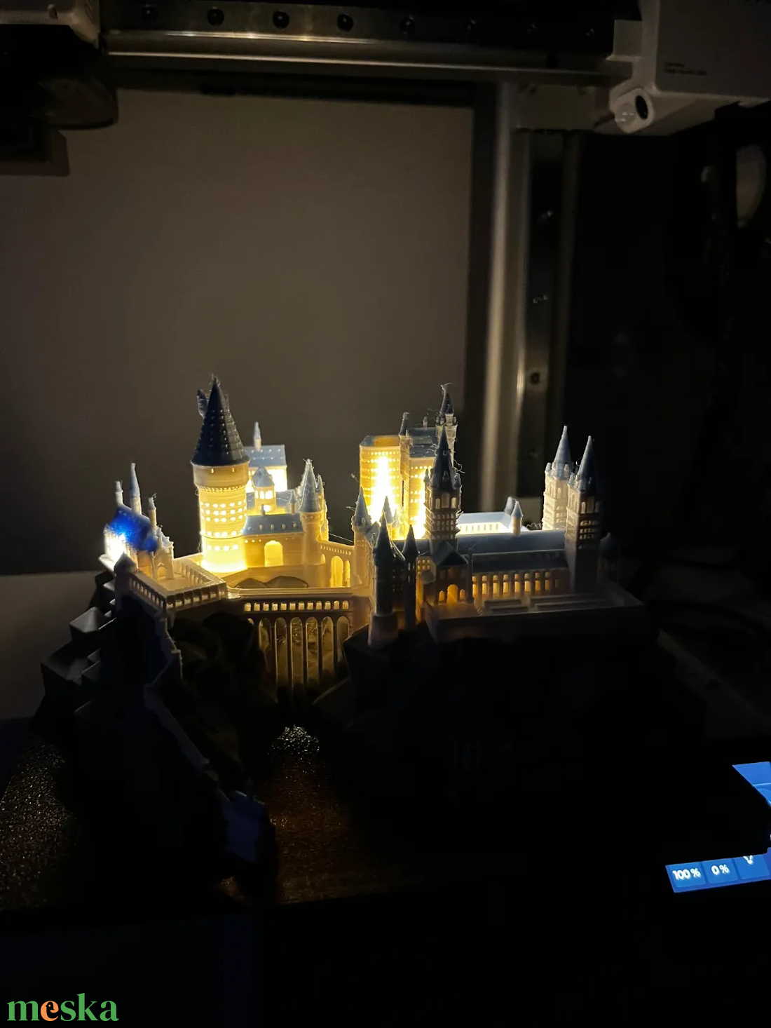 Harry Potter Hoghwarts Kastély polcdísz és hangulatfény - otthon & életmód - lámpa - hangulatlámpa - Meska.hu Harry Potter Hoghwarts Kastély polcdísz és hangulatfény - otthon & életmód - lámpa - hangulatlámpa - Meska.hu