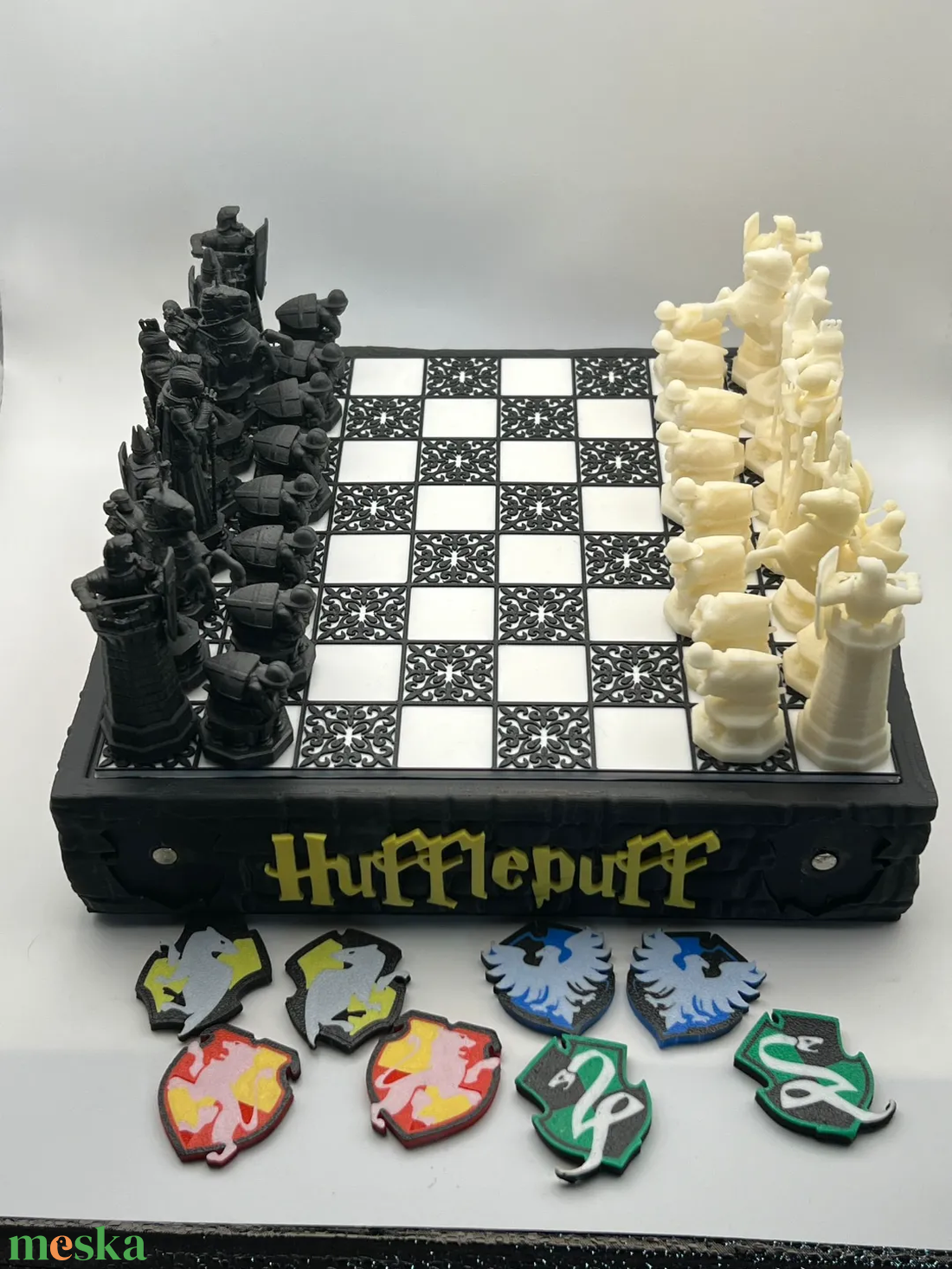 Harry Potter Sakktábla és sakkfigurák - játék & sport - táblajáték és kártyajáték - sakk - Meska.hu Harry Potter Sakktábla és sakkfigurák - játék & sport - táblajáték és kártyajáték - sakk - Meska.hu