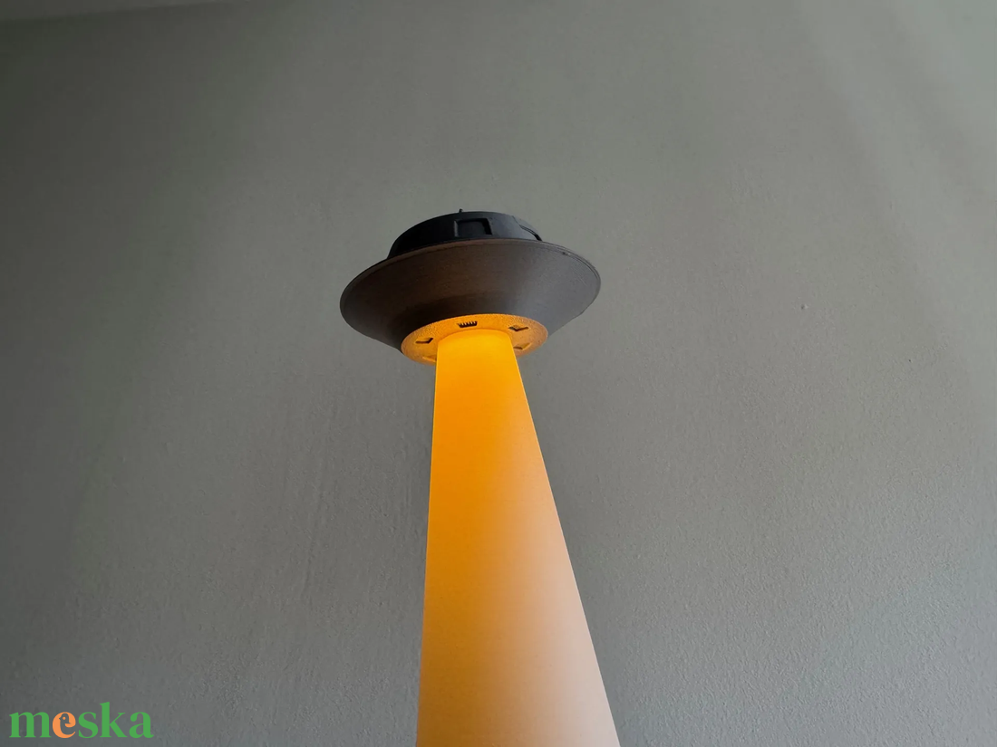 UFO éjjeli lámpa - otthon & életmód - lámpa - hangulatlámpa - Meska.hu