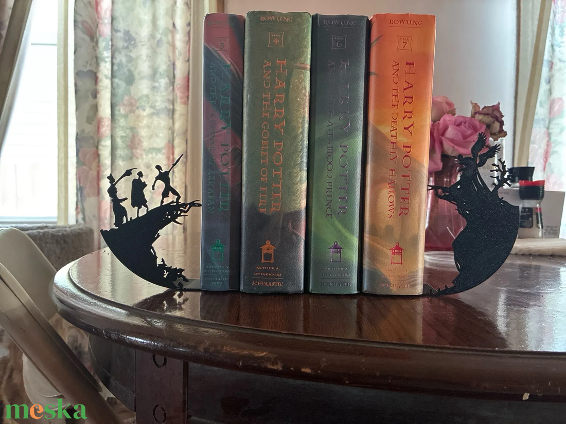Harry Potter és a Halál Ereklyéi könyvszobor - otthon & életmód - dekoráció - asztal és polc dekoráció - könyvszobor - Meska.hu