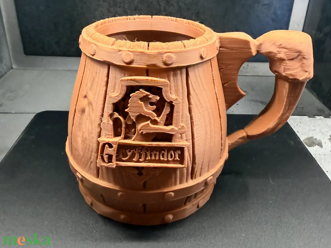 Harry Potter Gryffindole Korsó ( 0,5l italtartó ) - otthon & életmód - konyhafelszerelés, tálalás - italos kellékek - sörtartó - Meska.hu Harry Potter Gryffindole Korsó ( 0,5l italtartó ) - otthon & életmód - konyhafelszerelés, tálalás - italos kellékek - sörtartó - Meska.hu