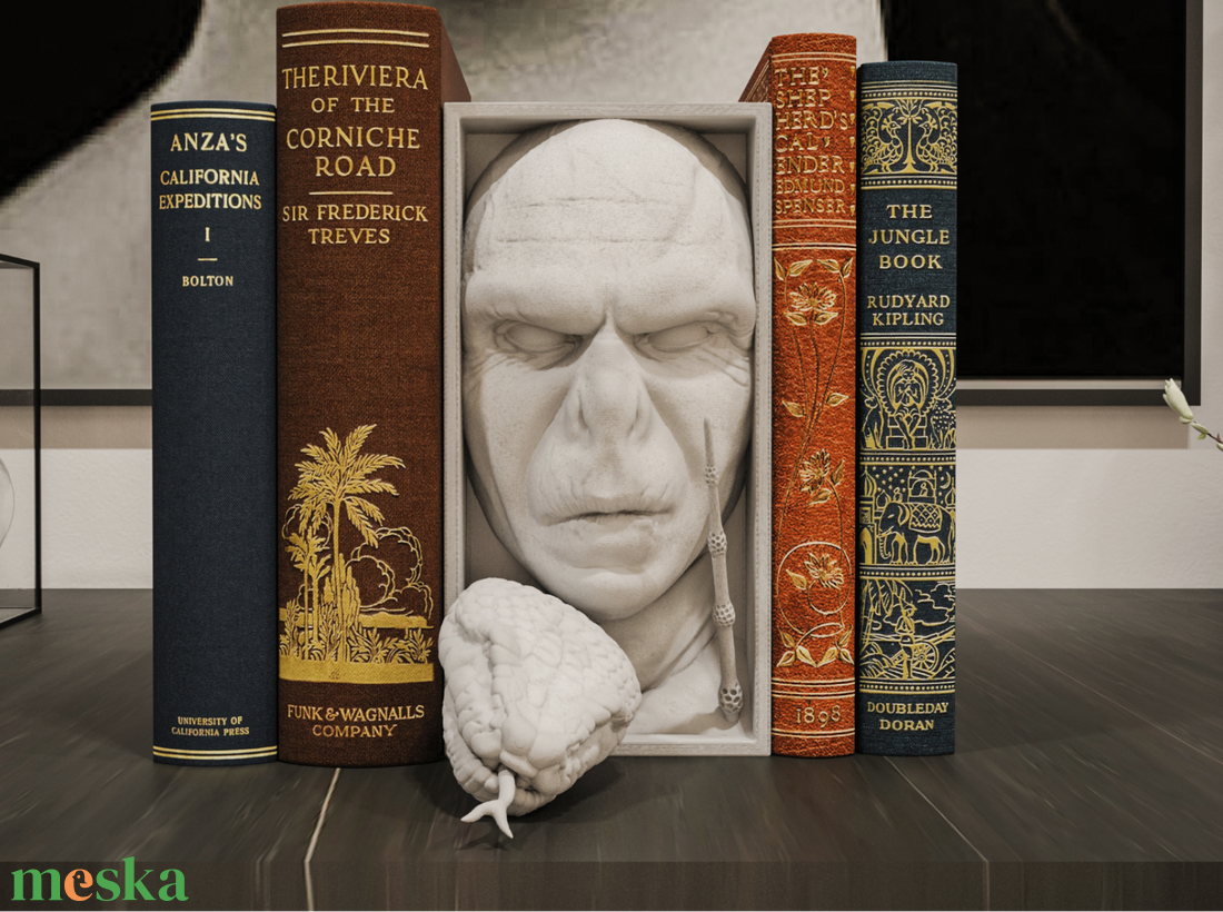 Harry Potter Voldemort könyvespolc szobor - otthon & életmód - dekoráció - asztal és polc dekoráció - könyvszobor - Meska.hu Harry Potter Voldemort könyvespolc szobor - otthon & életmód - dekoráció - asztal és polc dekoráció - könyvszobor - Meska.hu