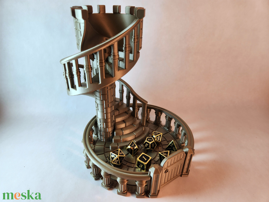 Társasjátékokhoz Dobókocka Torony - játék & sport - táblajáték és kártyajáték - társasjátékok - Meska.hu