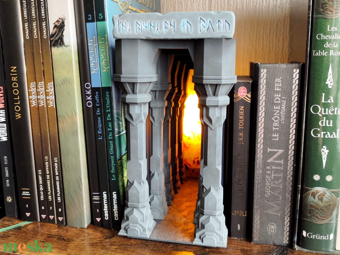 Gyűrűk Ura Világító Könyvszobor és könyvtámasz - otthon & életmód - dekoráció - asztal és polc dekoráció - könyvtámasz - Meska.hu