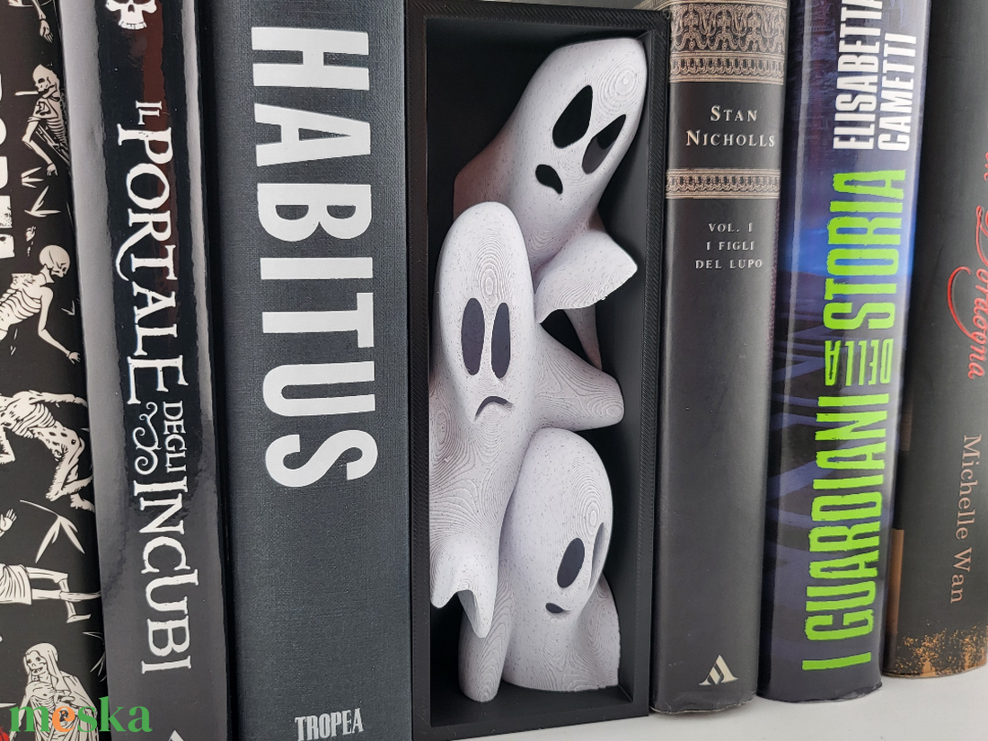 Szellemes 3D Könyvszobor - otthon & életmód - dekoráció - asztal és polc dekoráció - könyvszobor - Meska.hu