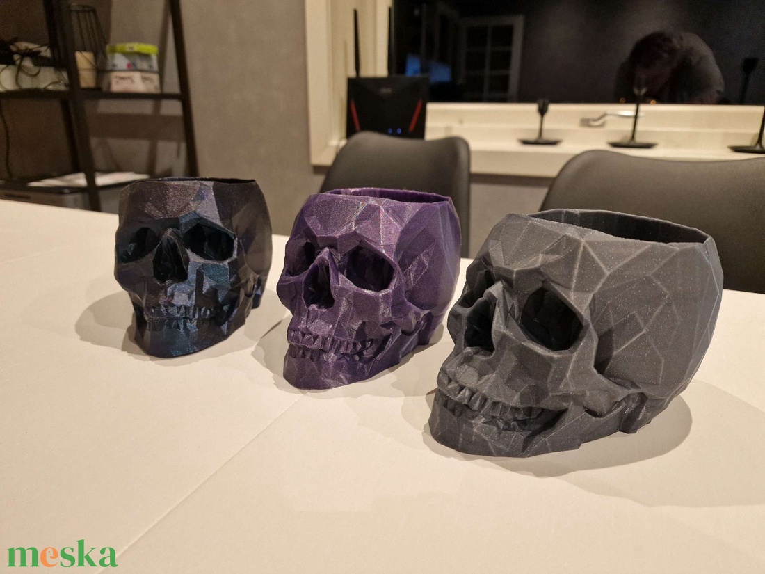 Koponyás Low Poly Ültető - otthon & életmód - virágdekoráció - virágtartó - kaspó - Meska.hu