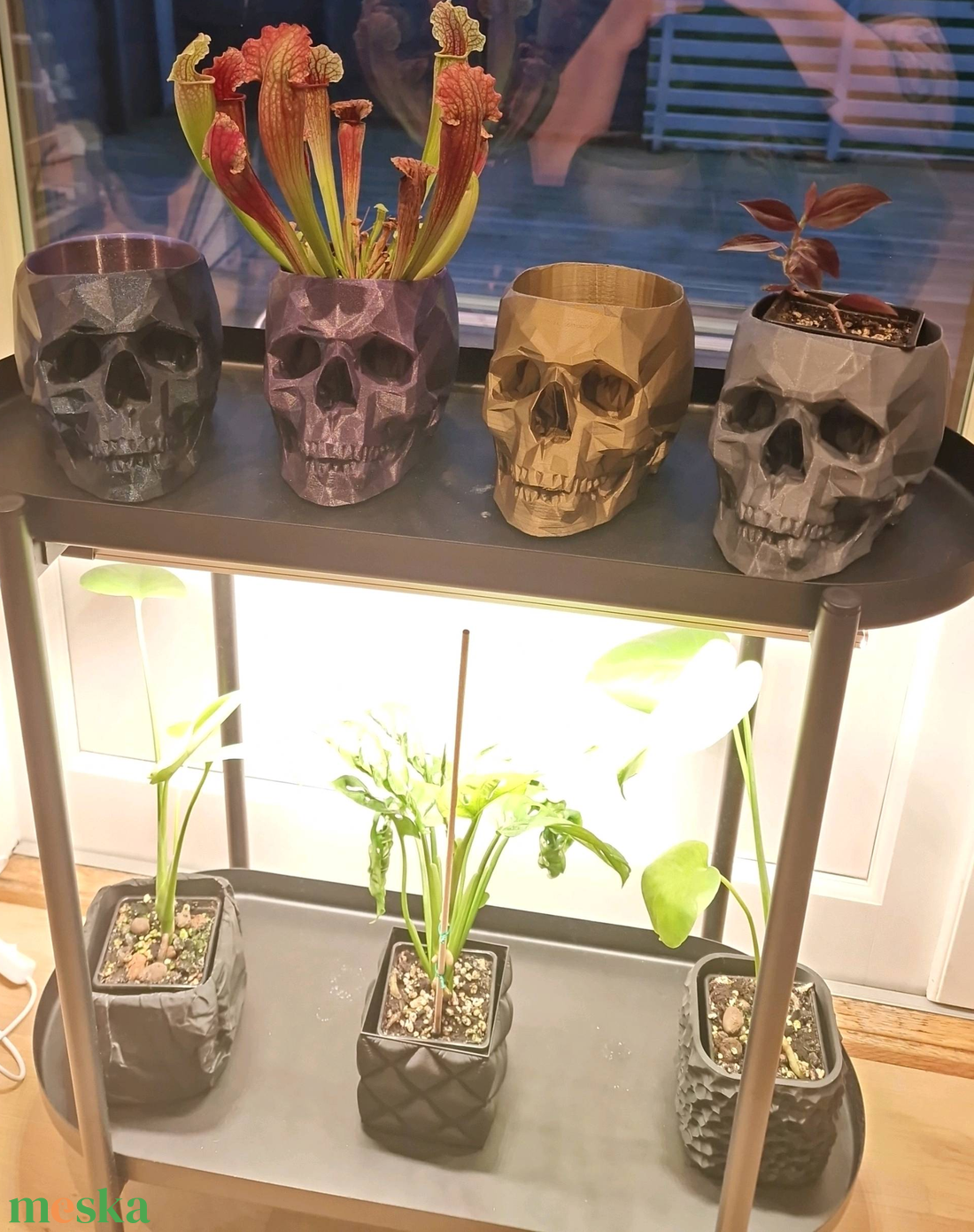 Koponyás Low Poly Ültető - otthon & életmód - virágdekoráció - virágtartó - kaspó - Meska.hu