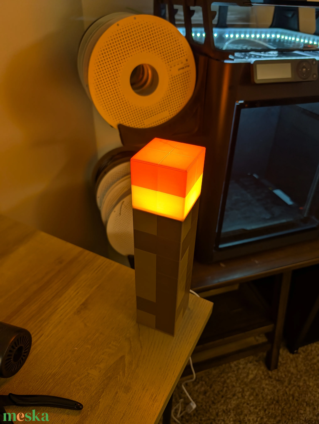Minecraft stílusú fáklya lámpa � 3D nyomtatott LED éjszakai fény - otthon & életmód - lámpa - hangulatlámpa - Meska.hu