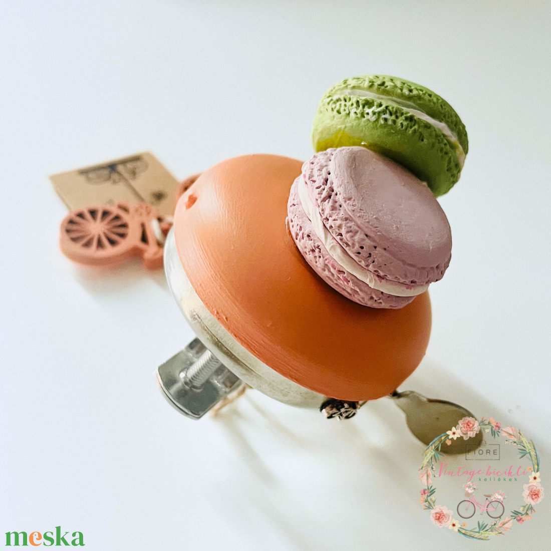 Macaron kollekció 2024 nyár - egyedi bicikli csengő macaronnal - sárgadinnye - játék & sport - sport és kikapcsolódás - kerékpározás - Meska.hu Macaron kollekció 2024 nyár - egyedi bicikli csengő macaronnal - sárgadinnye - játék & sport - sport és kikapcsolódás - kerékpározás - Meska.hu