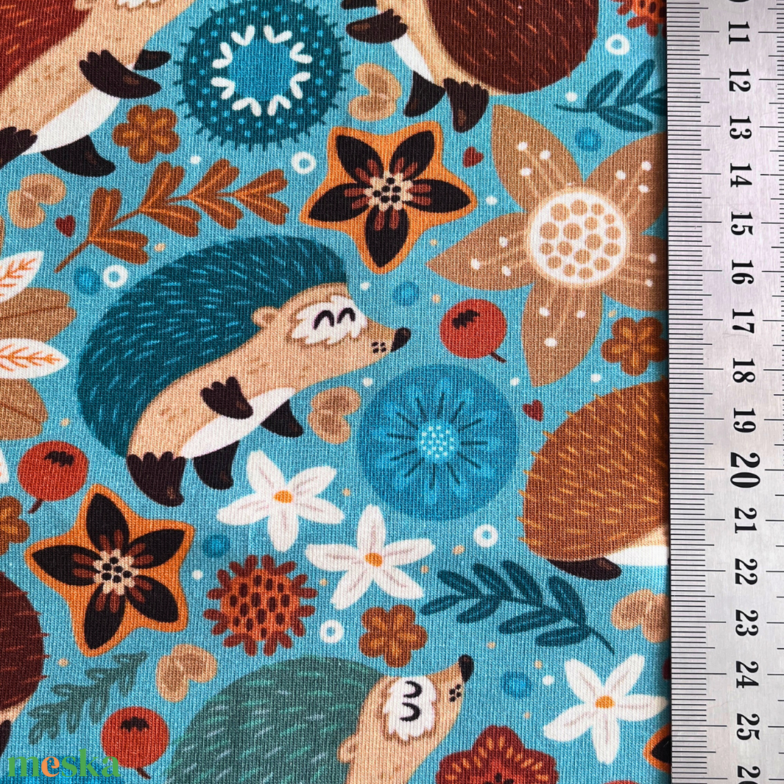 Designer süni mintás és virágos jersey � Limitált anyagdarabok (OEKO-TEX) - kellékek & szerszámok - méteráru - anyagcsomag - Meska.hu