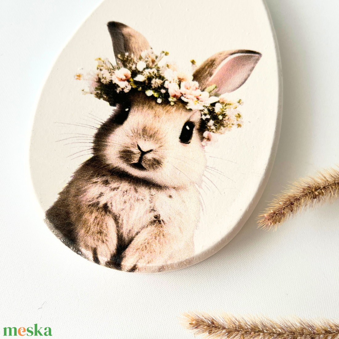 Húsvéti nyuszis festett tojás függődísz kender akasztóval - kellékek & szerszámok - dekorációs kellékek - egyéb kellékek - Meska.hu