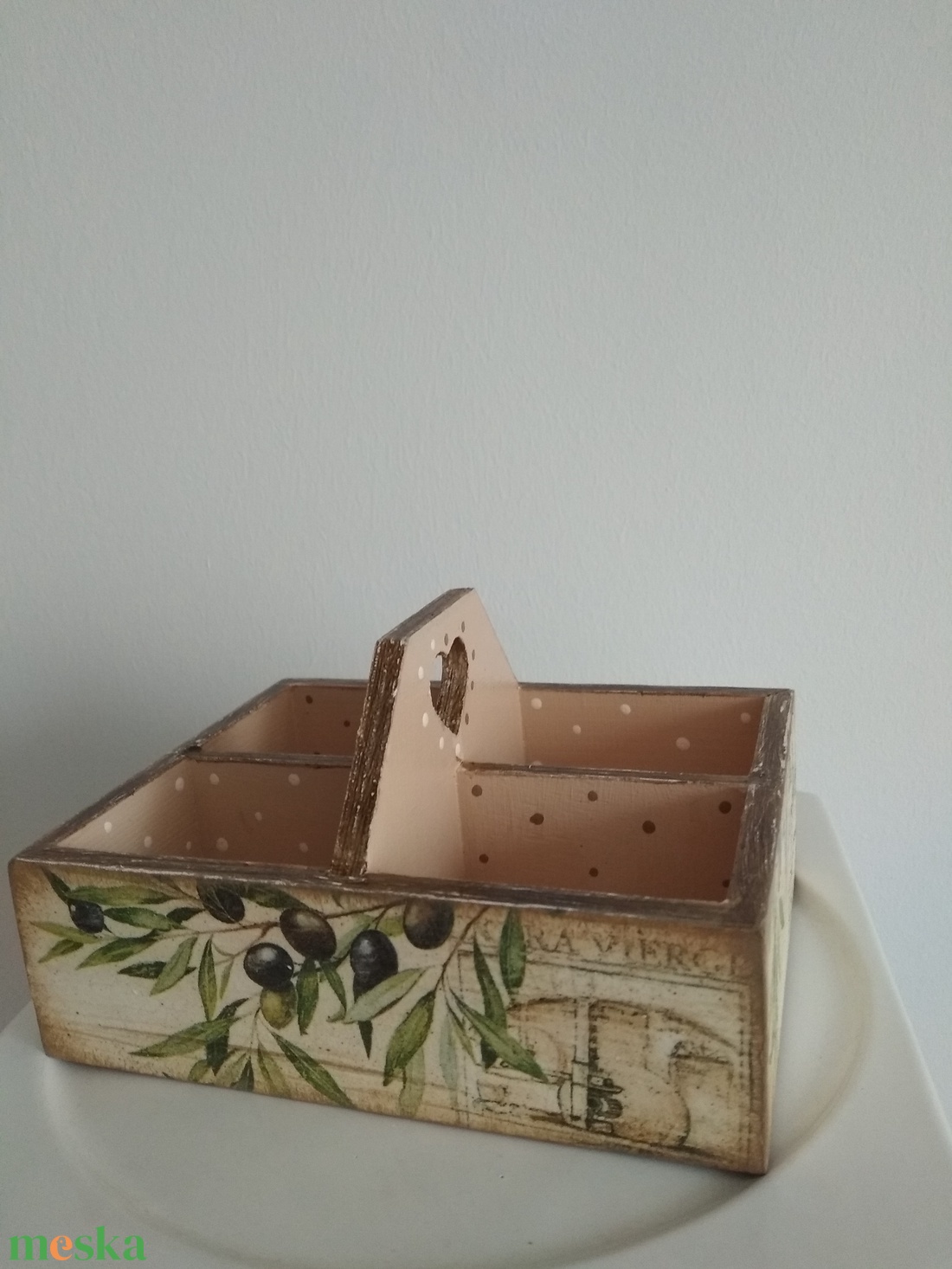Vintage stílusú olívás tároló doboz osztott négyes - otthon & életmód - konyhafelszerelés, tálalás - konyhai tárolás - fűszertartó - Meska.hu Vintage stílusú olívás tároló doboz osztott négyes - otthon & életmód - konyhafelszerelés, tálalás - konyhai tárolás - fűszertartó - Meska.hu