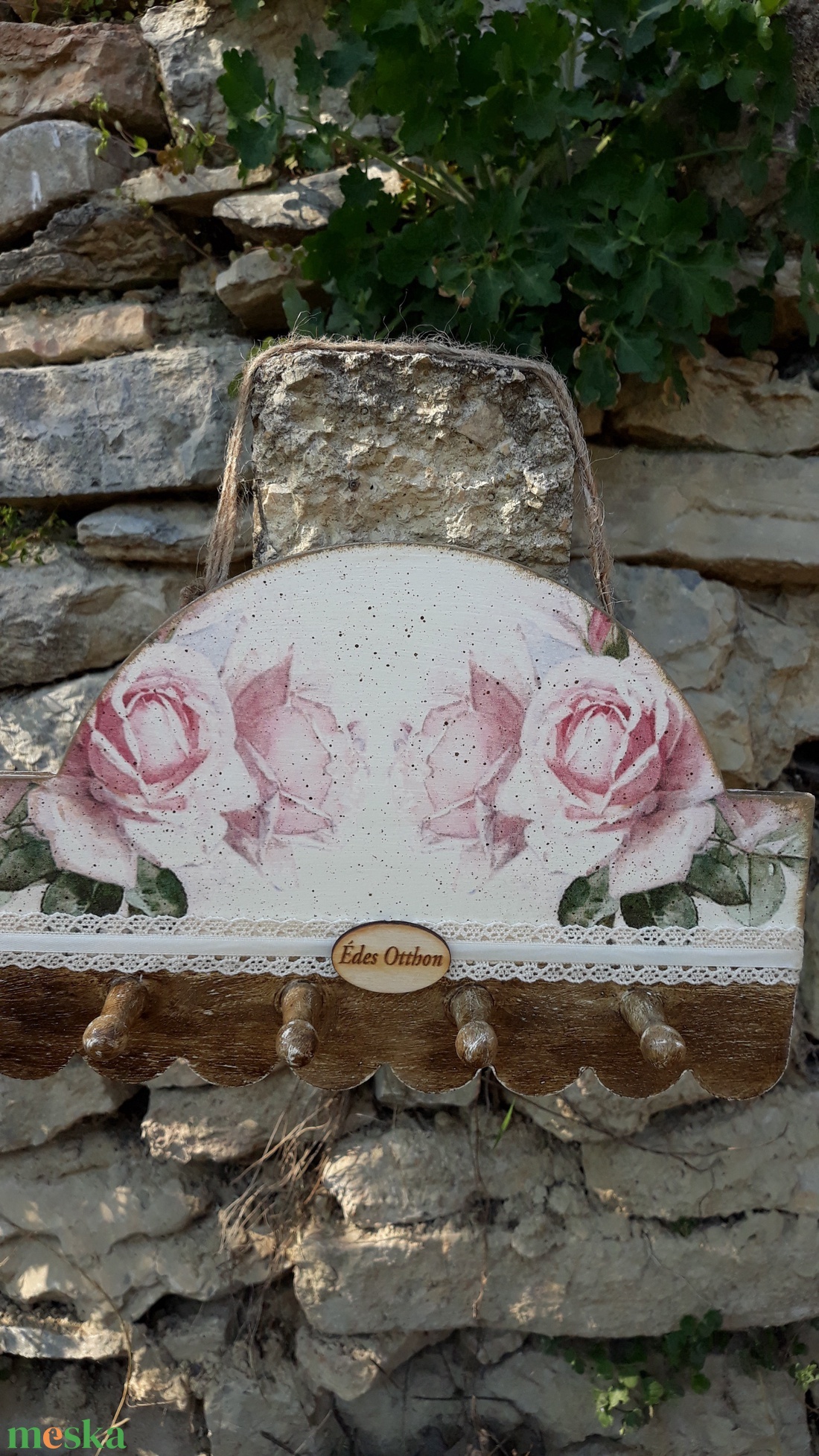 Vintage stílusú rózsás kulcstartó vagy ékszertartó Édes otthon felirattal - otthon & életmód - dekoráció - fali és függő dekoráció - fali kulcstartó - Meska.hu
