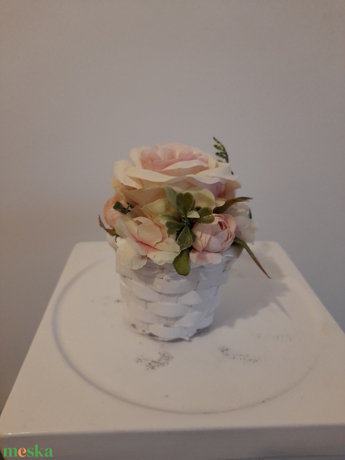  Virágbox / asztaldísz vintage rózsaszín virágokkal  - otthon & életmód - dekoráció - virágdísz és tartó - virágbox, virágdoboz - Meska.hu