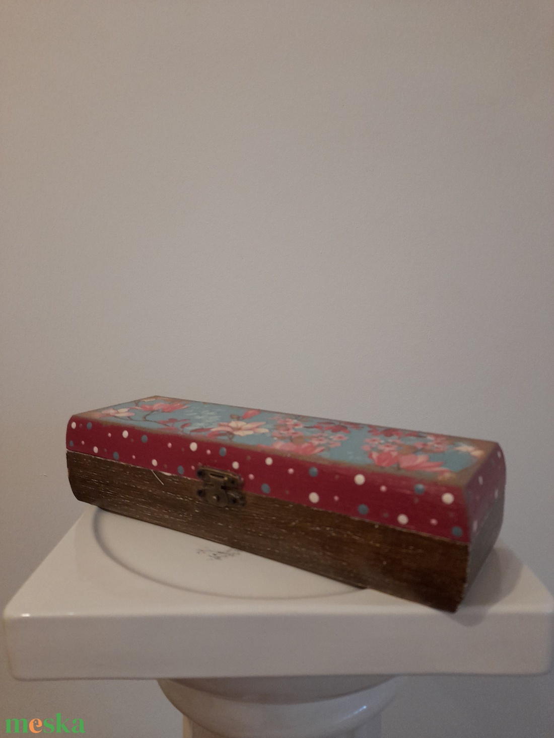 Rózsás tolltartó/ szemüvegtartó/ékszertartó a vintage jegyében - otthon & életmód - papír, írószer - tolltartó & ceruzatekercs - Meska.hu Rózsás tolltartó/ szemüvegtartó/ékszertartó a vintage jegyében - otthon & életmód - papír, írószer - tolltartó & ceruzatekercs - Meska.hu