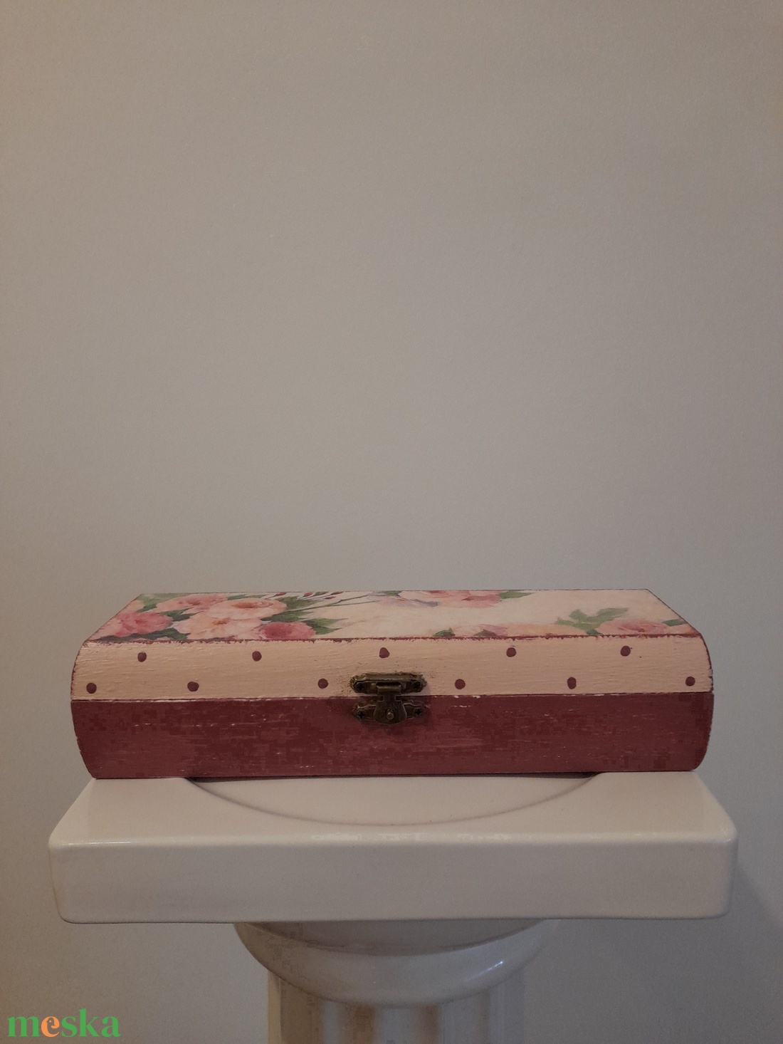 Rózsás tolltartó/ szemüvegtartó/ékszertartó a vintage jegyében - otthon & életmód - papír, írószer - tolltartó & ceruzatekercs - Meska.hu Rózsás tolltartó/ szemüvegtartó/ékszertartó a vintage jegyében - otthon & életmód - papír, írószer - tolltartó & ceruzatekercs - Meska.hu