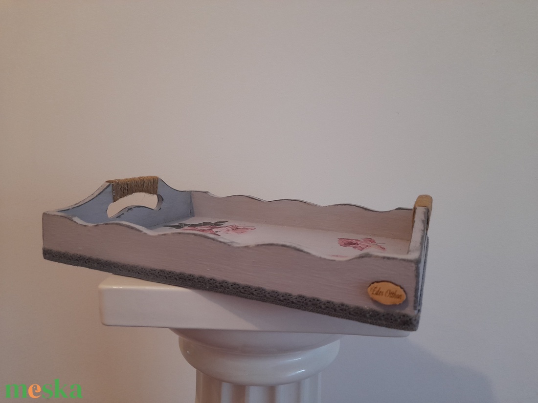 Vintage stílusú rózsás tálca fából - otthon & életmód - konyhafelszerelés, tálalás - tálalás - tálca - Meska.hu