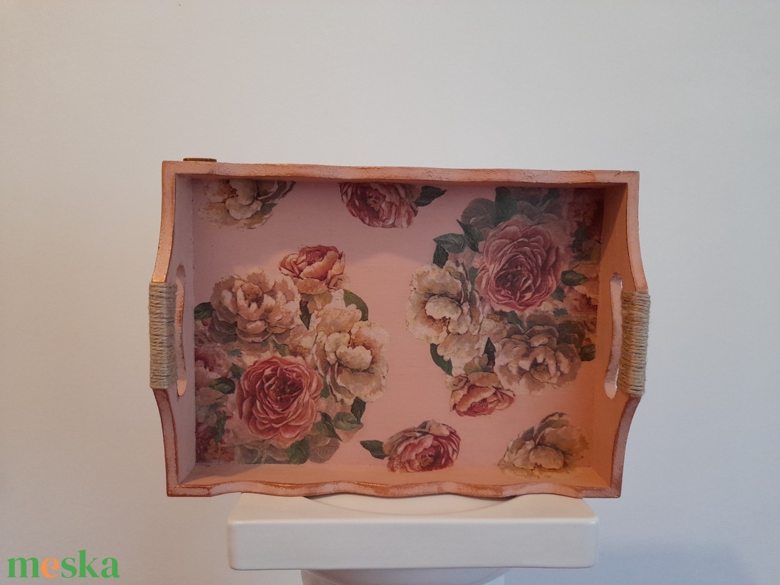 Vintage stílusú rózsás tálca fából - otthon & életmód - konyhafelszerelés, tálalás - tálalás - tálca - Meska.hu