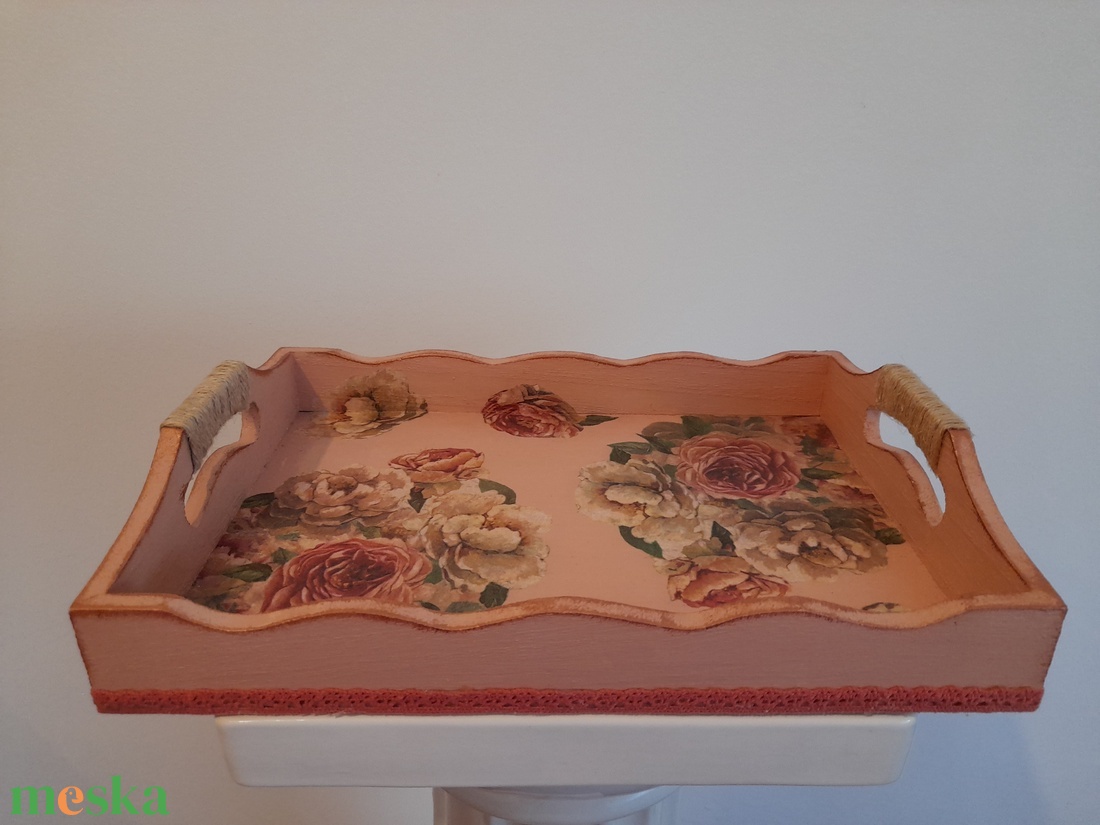 Vintage stílusú rózsás tálca fából - otthon & életmód - konyhafelszerelés, tálalás - tálalás - tálca - Meska.hu